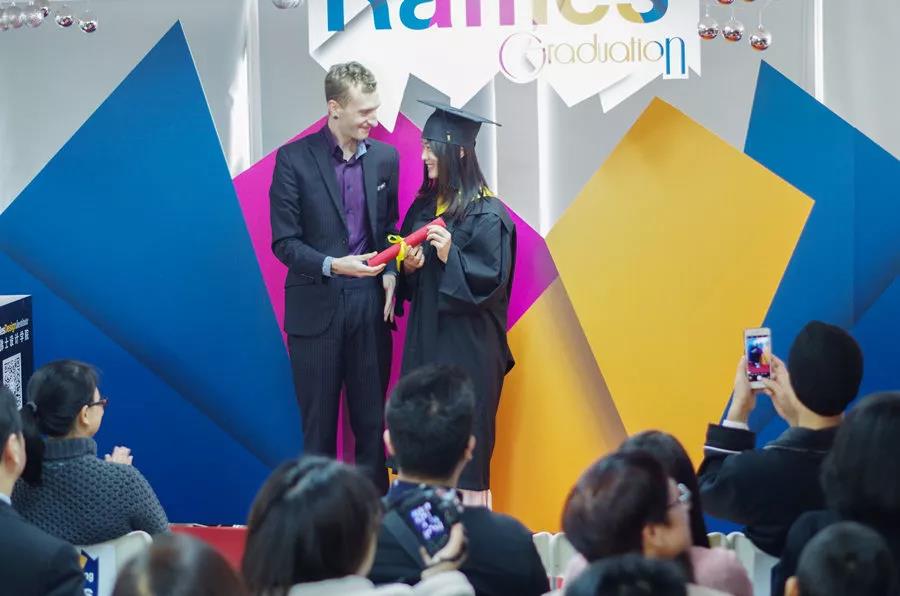 2017届莱佛士毕业典礼 