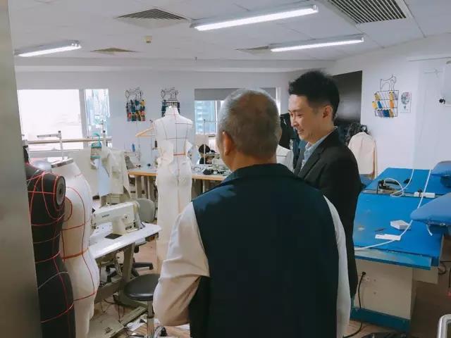 广州莱佛士设计学院服装设计作业